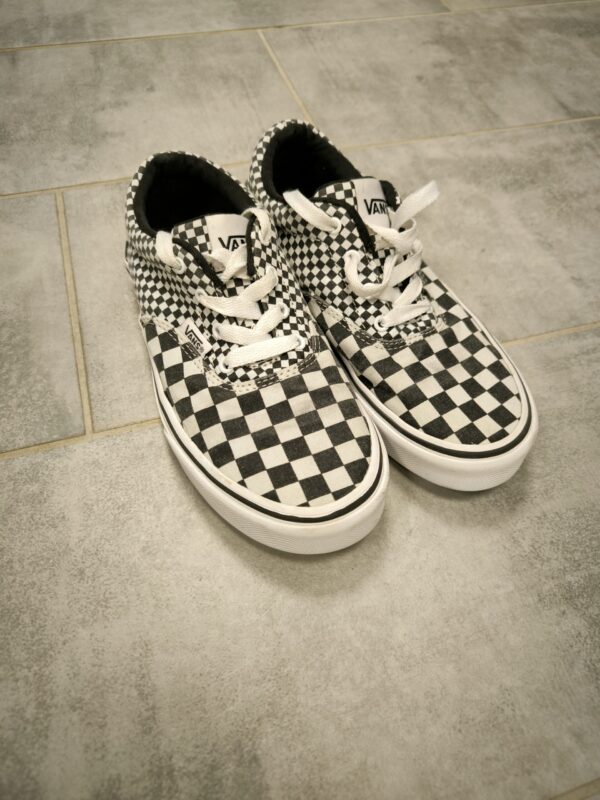 Vans suurus 34