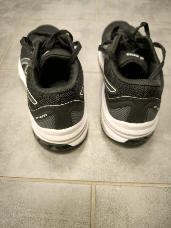 Asics tossud suurus 39 - Image 3