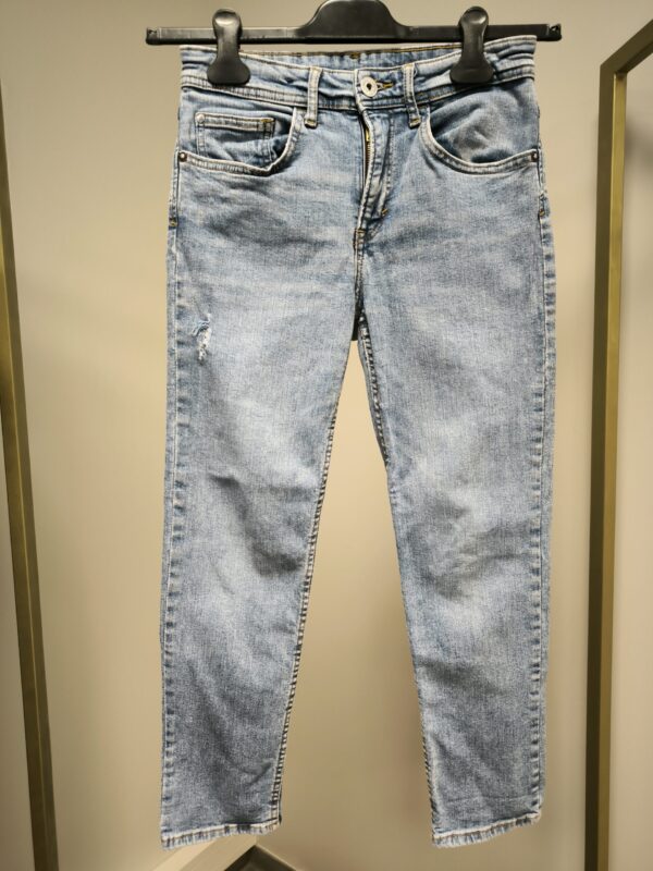 H&M teksad suurus 146