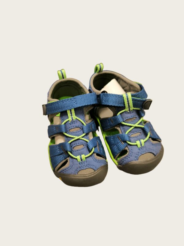 Keen sandaalid suurus 22