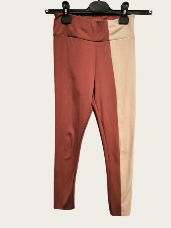 Zara spordiretuusid suurus 9-10a.