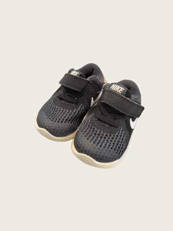 Nike tossud suurus 21