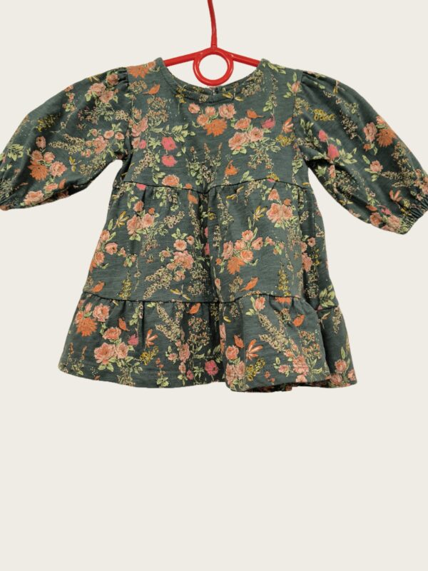 Next kleit suurus 3-6m.