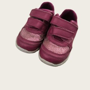 Clarks vilkuvad tossud suurus 20,5