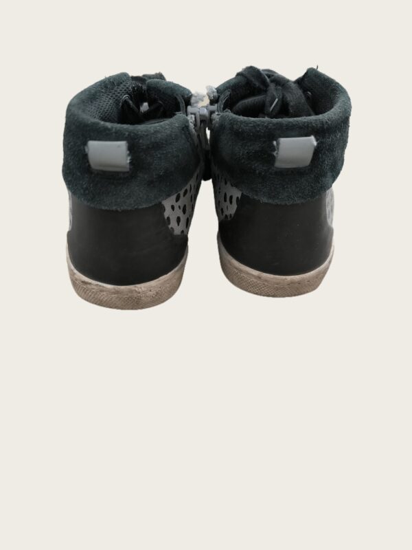 Clarks tossud suurus 30 - Image 3