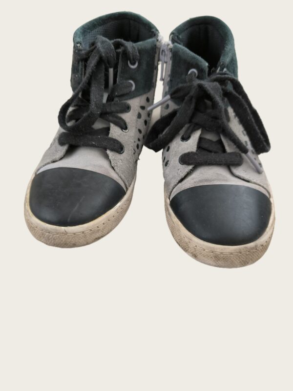 Clarks tossud suurus 30 - Image 2