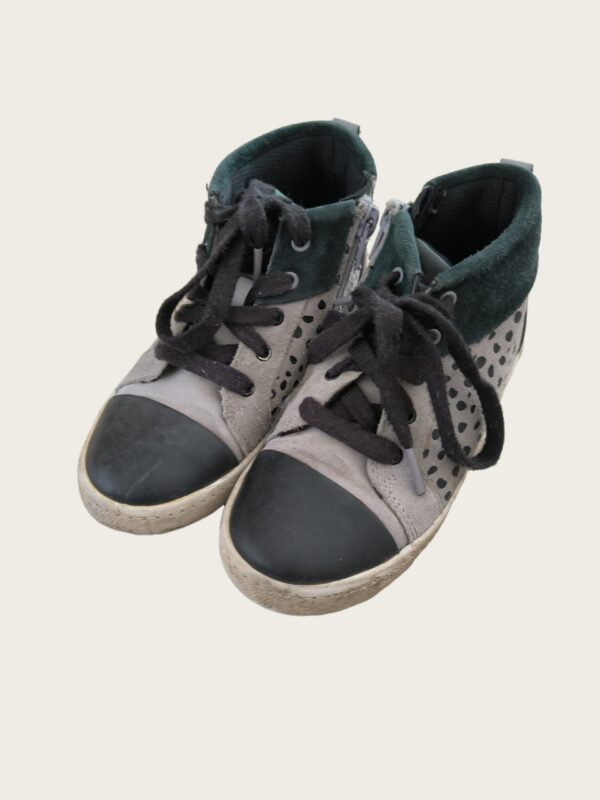 Clarks tossud suurus 30