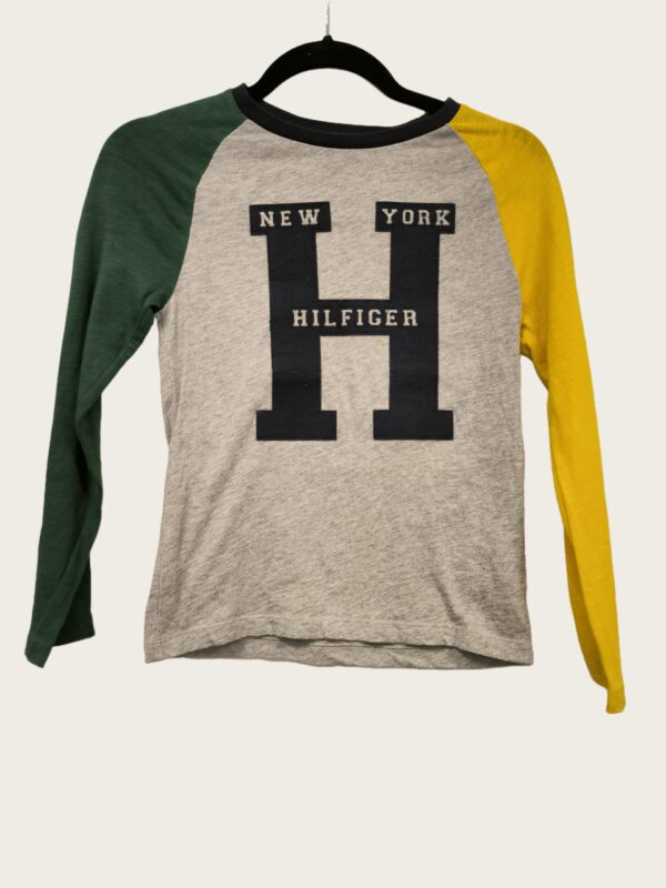 Tommy Hilfiger pluus suurus 140