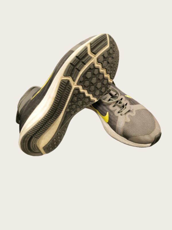 Nike tossud suurus 36,5 - Image 2