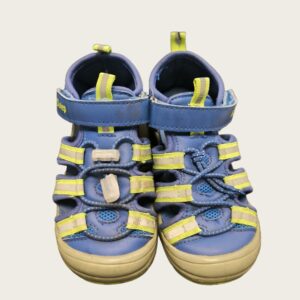 D.D Step sandaalid suurus 28