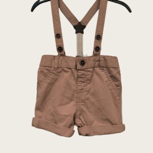 F&F lühikesed traksipüksid suurus 6-9m.