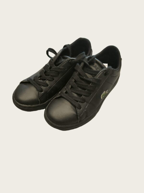 Lacoste tennised suurus 28