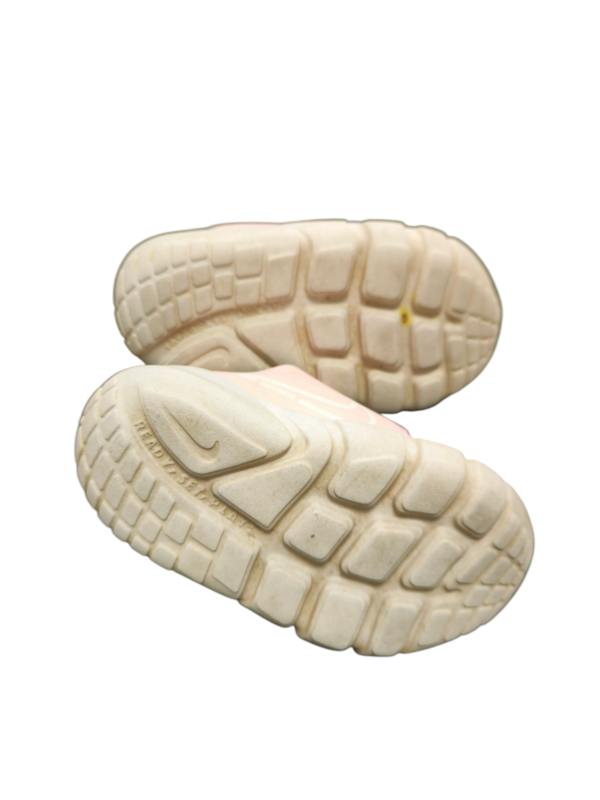 Nike tossud suurus 22 - Image 3