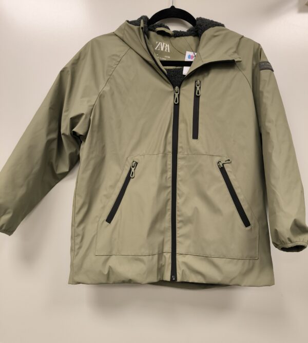 Zara voodriga vihmajope suurus 140
