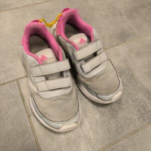 Adidas tossud suurus 33