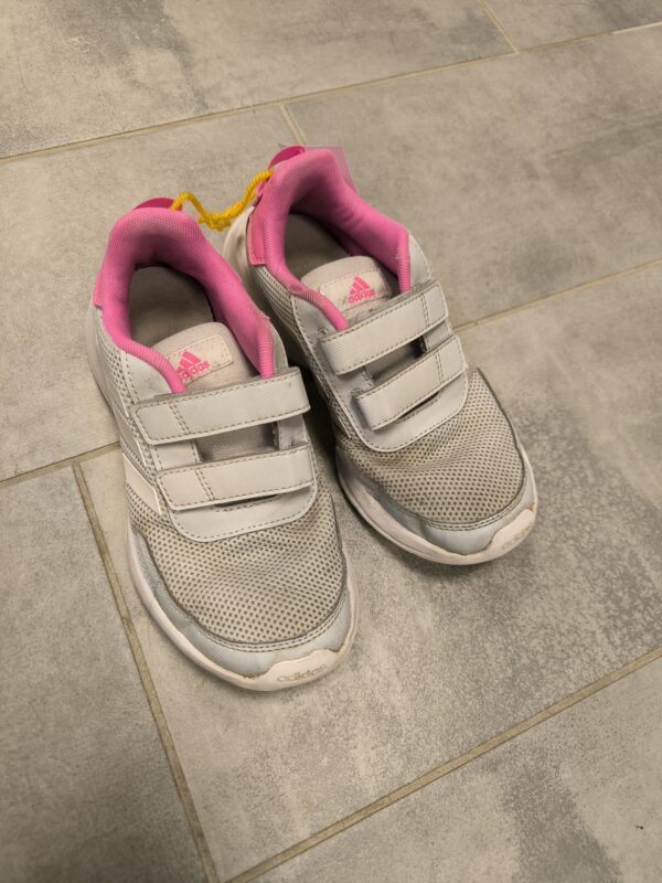 Adidas tossud suurus 33