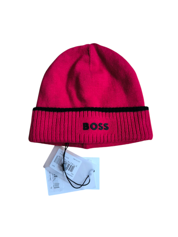 Boss uus müts