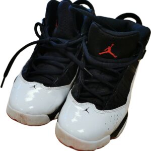 Jordan tossud suurus 35
