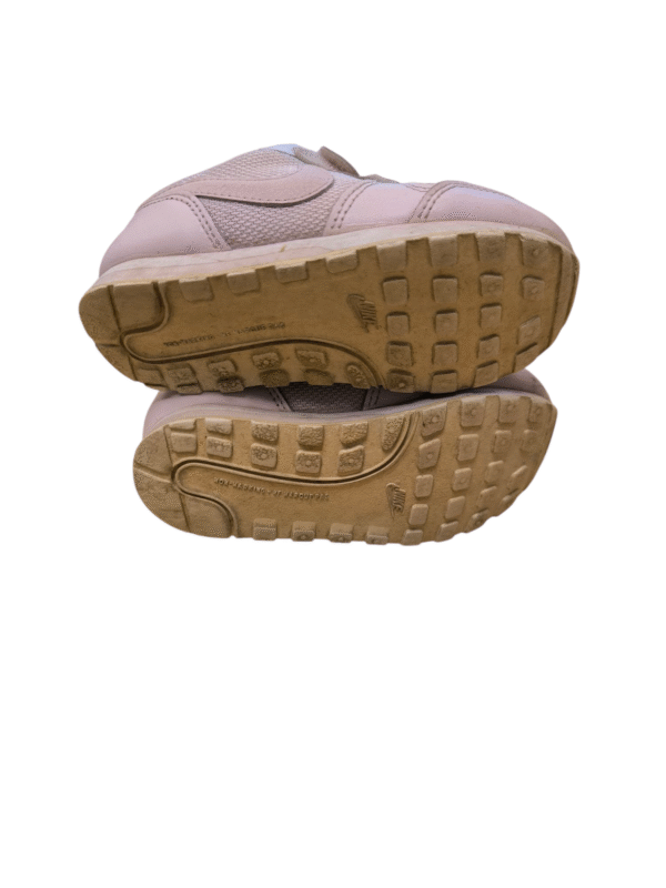 Nike tossud suurus 25 - Image 3