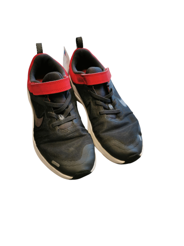 Nike tossud suurus 33