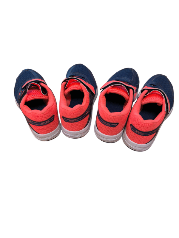 Asics tossud suurus 30 - Image 2