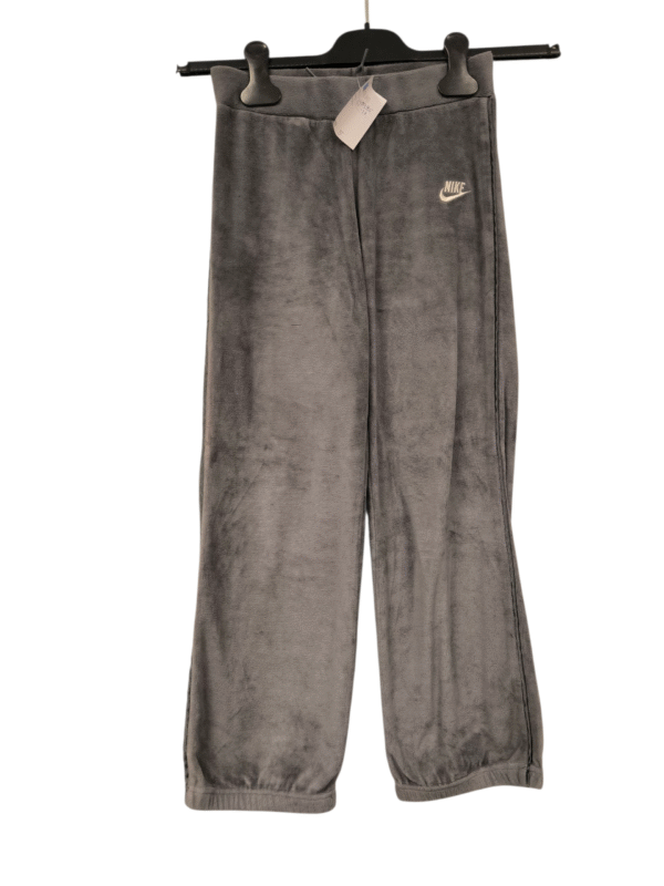 Nike dressipüksid suurus 122-128