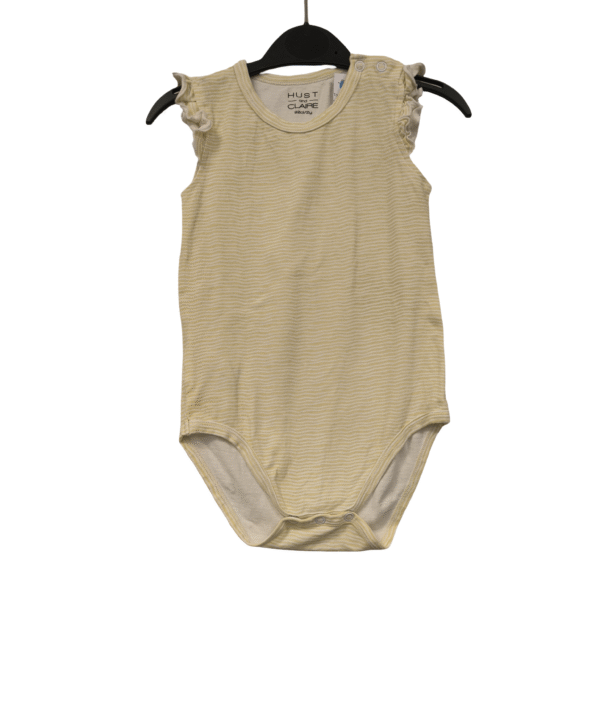 Hust and Claire body suurus 92