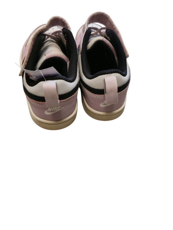 Nike tossud suurus 33 - Image 2