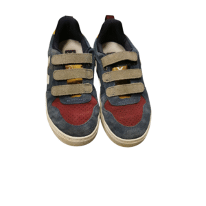 Veja tennised suurus 32