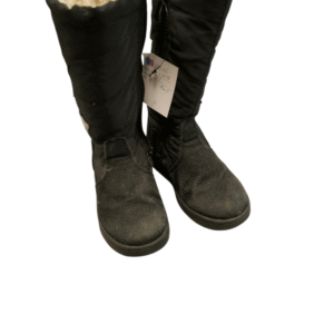 Puuhtu saapad suurus 28