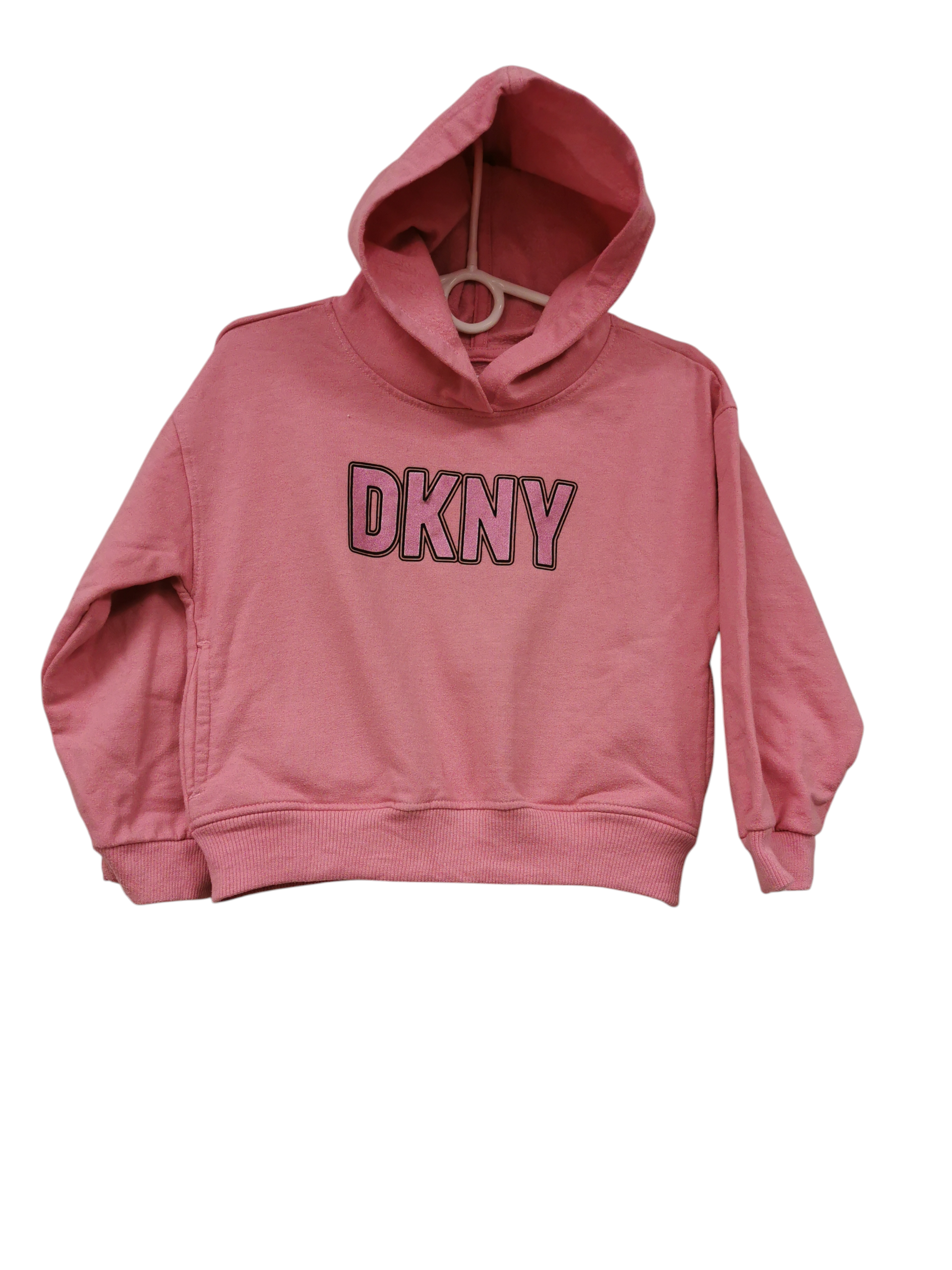 Dkny pusa suurus 4a.