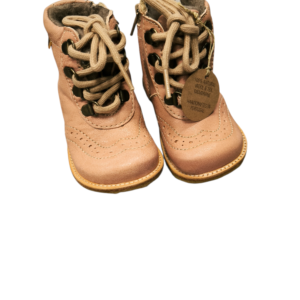 Bisgaard uued saapad suurus 22