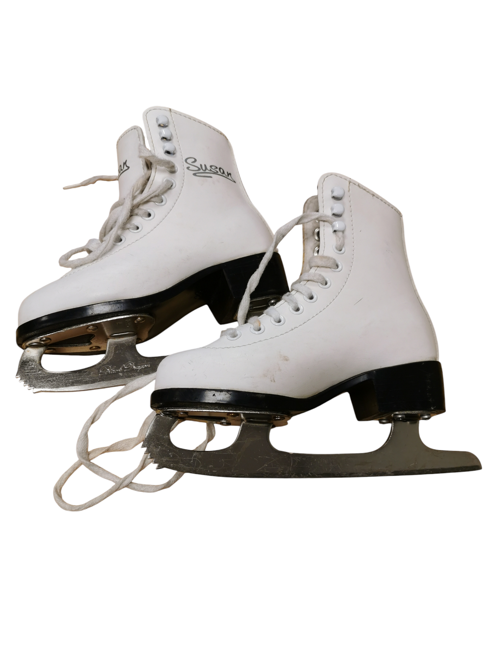 Susan uisud suurus 28