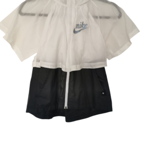 Nike õhuke jakk suurus M 137-146