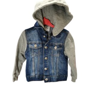 H&M teksatagi suurus 110