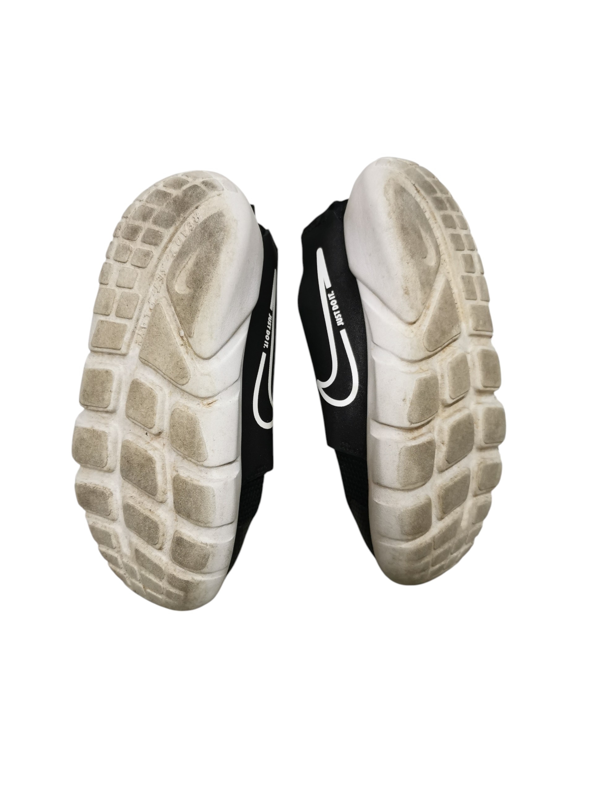 Nike tossud suurus u.27 - Image 3