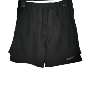 Nike lühikesed püksid suurus 128-137