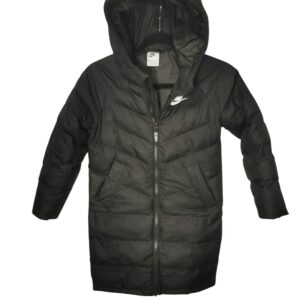 Nike talvemantel suurus 122-128